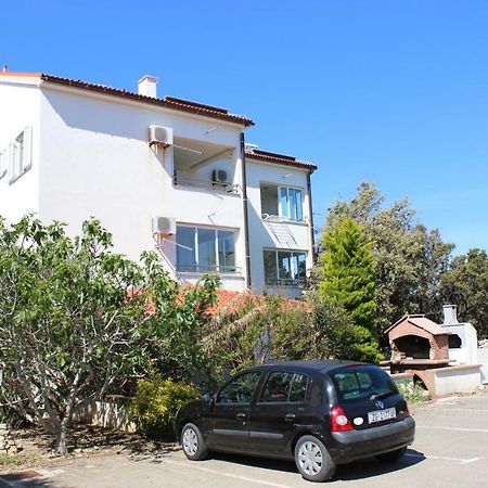 Apartment Zea Novalja Exterior photo